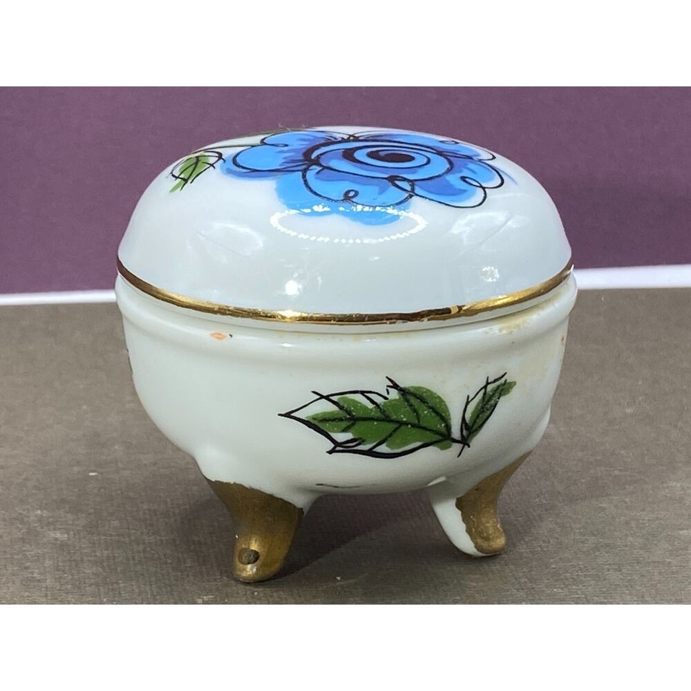 Norleans Vintage White Three Footed Porcelain Ring Box French Style